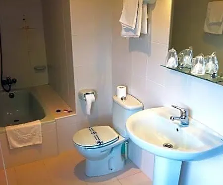 Hotel Don 2*